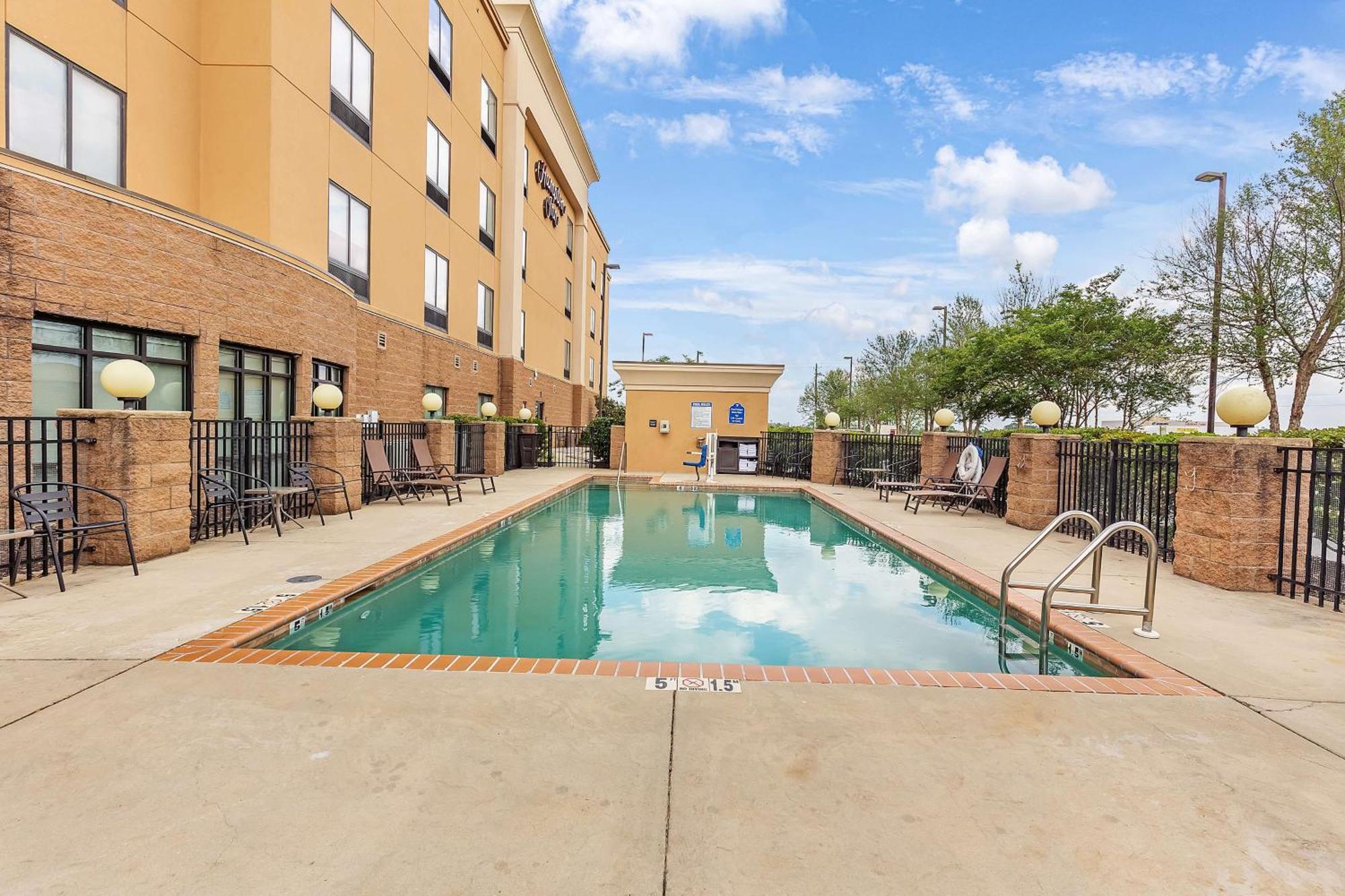Hampton Inn - Atmore Exterior photo