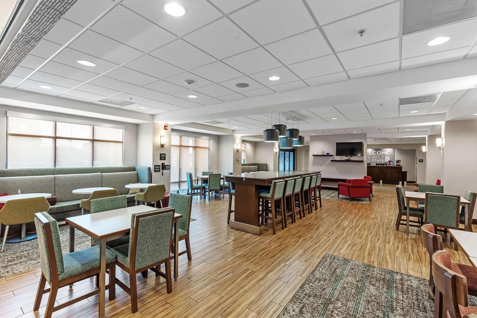 Hampton Inn - Atmore Exterior photo